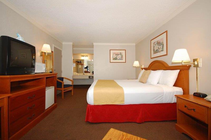 Red Roof Inn Форрест-Сіті Номер фото